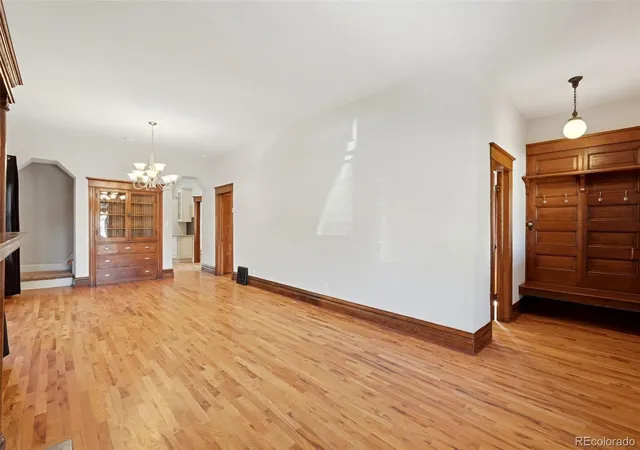Photo 2 of Single family home for sale at 400 S Sherman St, Denver, CO 80209 | MLS# 6678101 | Listing updated on 2026-10-09