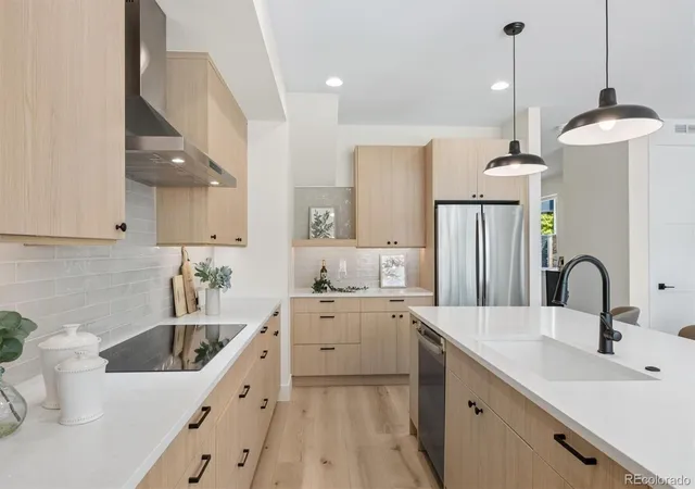 Photo 3 of Single family home for sale at 3040 W 27th Avenue, Denver, CO 80211 | MLS# 4853572 | Listing updated on 2026-10-08