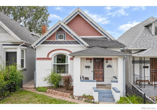 Photo 1 of Single family home for sale at 2331 N Gilpin St, Denver, CO 80205 | MLS# IR1069839 | Listing updated on 2026-10-20