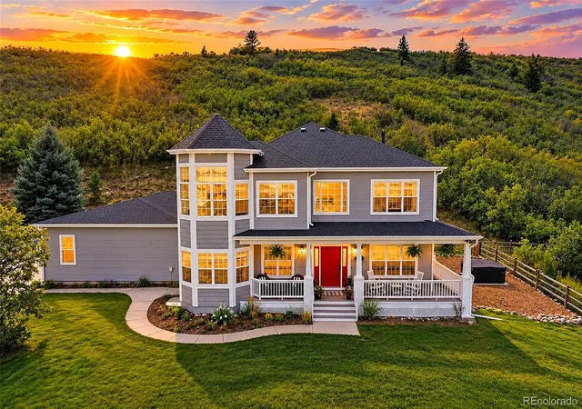 Single family home for sale at 7014 Nautique Cir, Larkspur, CO 80118 | MLS# 8903200