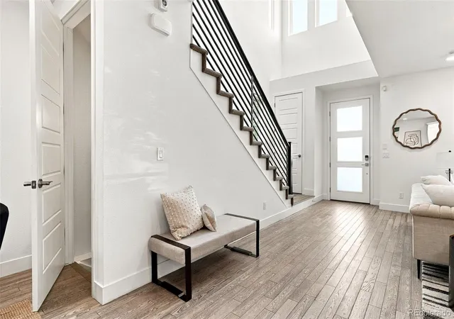 Photo 3 of Single family home for sale at 27 S Oneida Court, Denver, CO 80230 | MLS# 5450224 | Listing updated on 2026-10-22