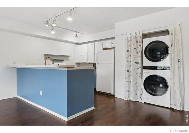 Listing Photo 4 - Condo for sale in building located at 2610 Iris Ave, Boulder, CO 80304 - Unit #105