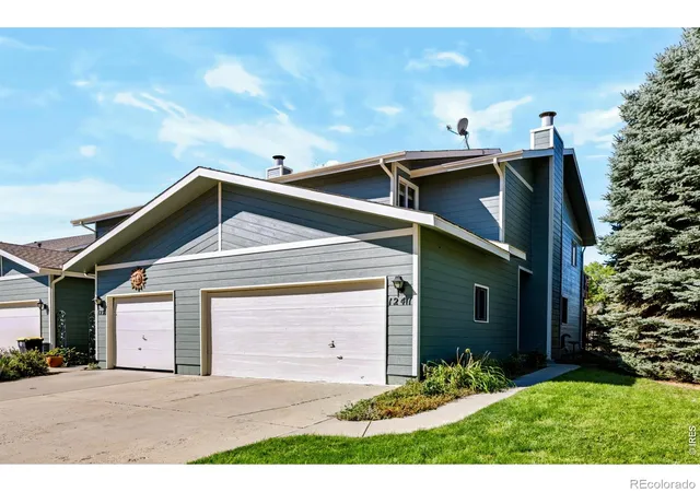 Photo 1 of Townhouse for sale at 1241 Baker St, Longmont, CO 80501 | MLS# IR1069844 | Listing updated on 2026-10-09