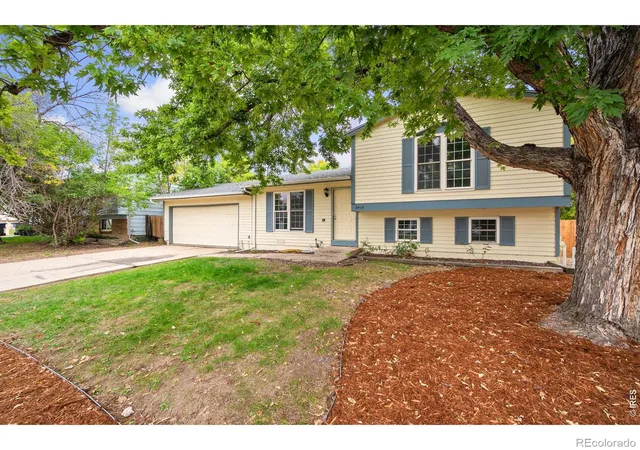 Photo 1 of Single family home for sale at 2418 Bowen St, Longmont, CO 80501 | MLS# IR1069847 | Listing updated on 2026-10-05