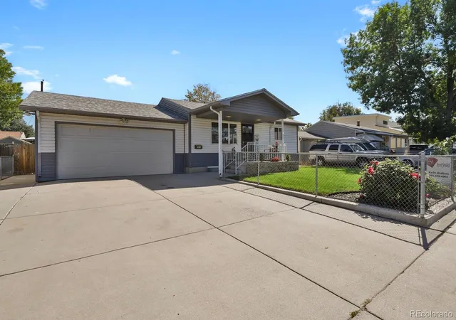 Photo 3 of Single family home for sale at 7910 Niagara St, Commerce City, CO 80022 | MLS# 3176776 | Listing updated on 2026-10-09
