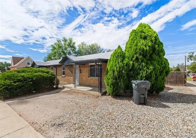 Photo 4 of House for sale at 1017 N & 1019 Elizabeth St, Pueblo, CO 81003 | MLS# 3132462 | Listing updated on 2026-10-02