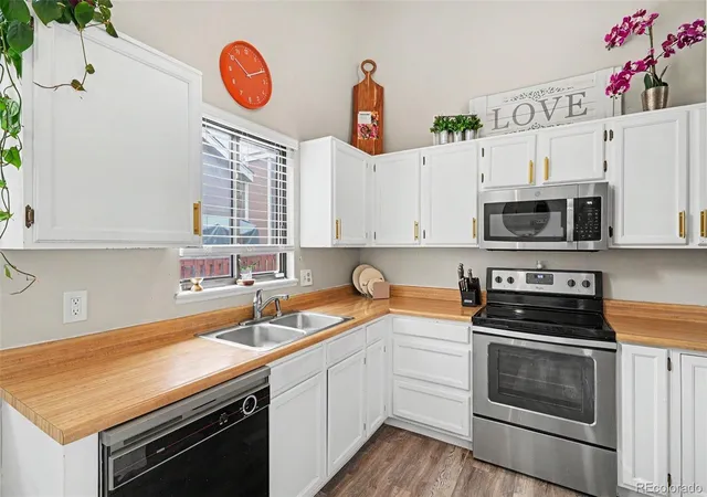 Photo 4 of Single family home for sale at 3782 S Genoa Cir #C, Aurora, CO 80013 | MLS# 4211586 | Listing updated on 2026-10-09