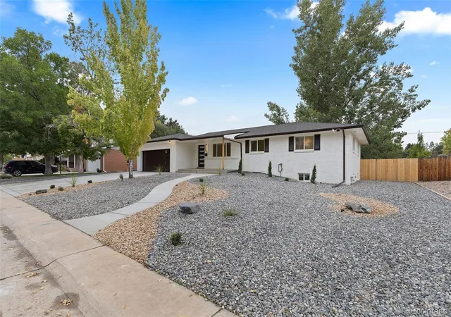 Photo 2 of Single family home for sale at 5051 W Geddes Cir, Littleton, CO 80128 | MLS# 1673162 | Listing updated on 2026-10-02