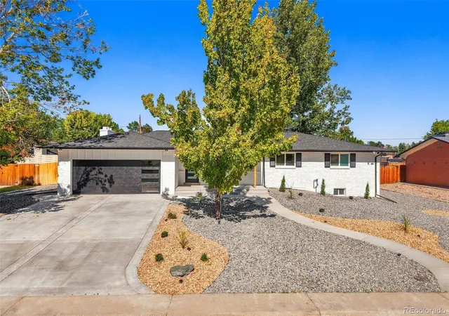 Photo 2 of Single family home for sale at 5051 W Geddes Cir, Littleton, CO 80128 | MLS# 1673162 | Listing updated on 2026-10-28