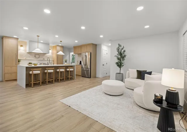 Photo 4 of Single family home for sale at 5051 W Geddes Cir, Littleton, CO 80128 | MLS# 1673162 | Listing updated on 2026-10-02