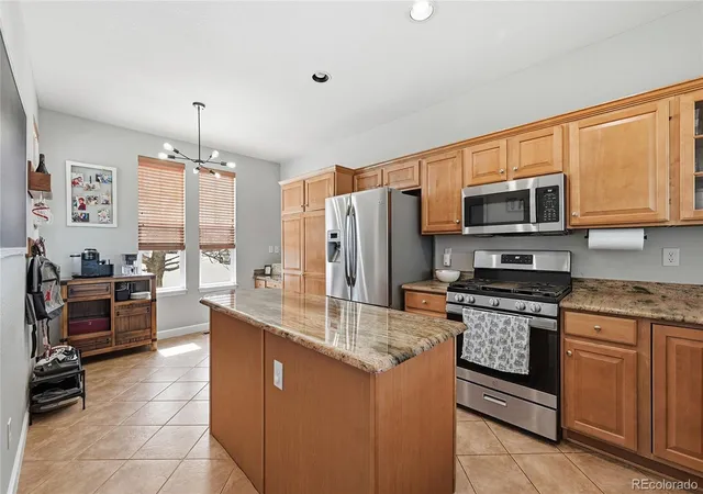 Photo 4 of Single family home for sale at 10559 Jewelberry Trl, Highlands Ranch, CO 80130 | MLS# 7892509 | Listing updated on 2026-10-03