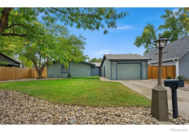 Photo 1 of Single family home for sale at 127 Placer Ave, Longmont, CO 80504 | MLS# IR1069873 | Listing updated on 2026-10-08