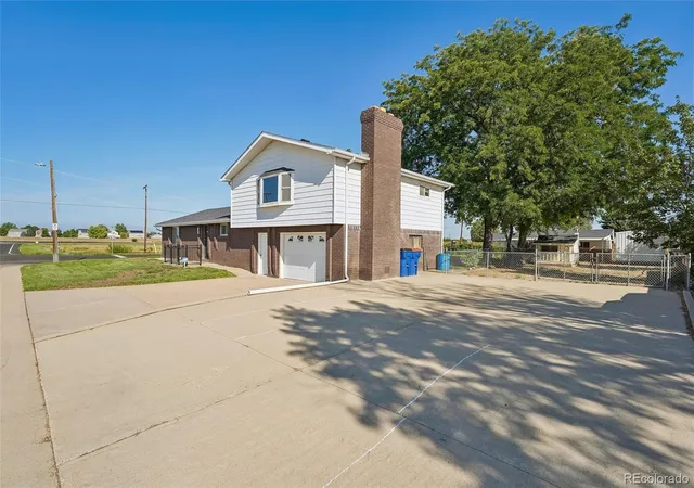 Photo 2 of Single family home for sale at 101 2nd Street, Dacono, CO 80514 | MLS# 1500223 | Listing updated on 2026-10-02