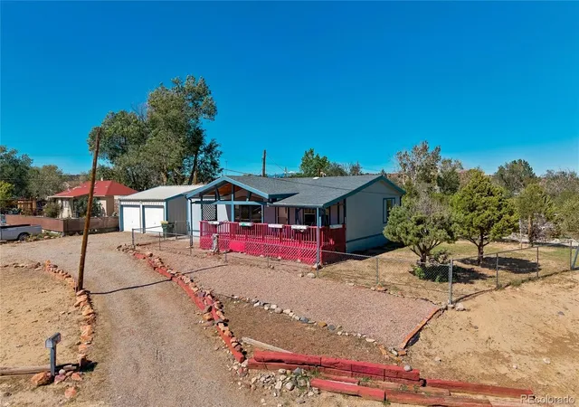 Photo 3 of Single family home for sale at 620 W 2nd Street, Walsenburg, CO 81089 | MLS# 4146134 | Listing updated on 2026-10-03