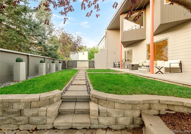 Photo 2 of Single family home for sale at 826 Plateau Rd, Longmont, CO 80504 | MLS# 9444301 | Listing updated on 2026-10-09