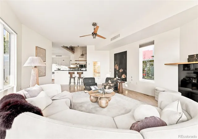 Photo 4 of Single family home for sale at 826 Plateau Rd, Longmont, CO 80504 | MLS# 9444301 | Listing updated on 2026-10-09