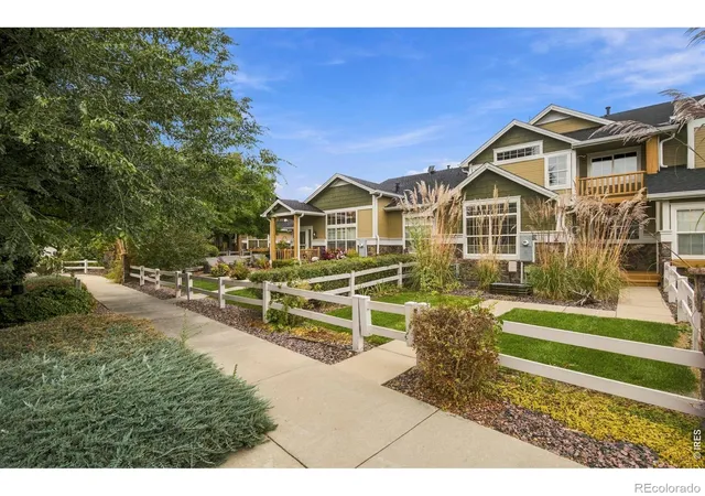 Photo 1 of Townhouse for sale at 114 Bayside Cir, Windsor, CO 80550 | MLS# IR1069902 | Listing updated on 2026-10-08