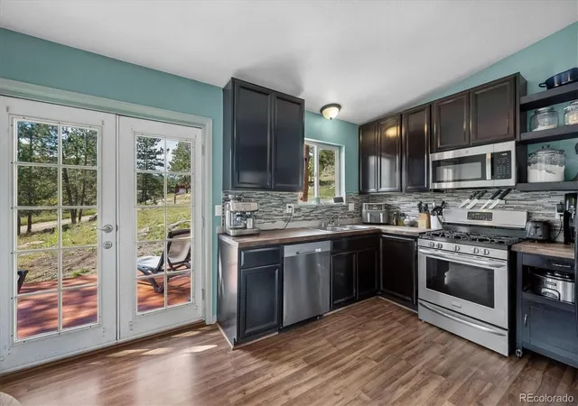 Photo 3 of Single family home for sale at 153 Chickadee Ln, Bailey, CO 80421 | MLS# 5249258 | Listing updated on 2026-10-06