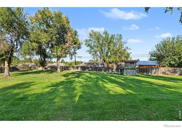 Photo 4 of Single family home for sale at 702 Harp Ct, Greeley, CO 80634 | MLS# IR1069910 | Listing updated on 2026-10-08