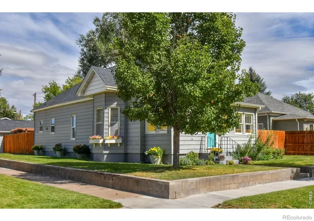 Photo 3 of Single family home for sale at 230 Elm St, Windsor, CO 80550 | MLS# IR1069911 | Listing updated on 2026-10-05
