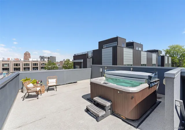 Photo 4 of Single family home for sale at 2521 Lawrence St, Denver, CO 80205 | MLS# 6446181 | Listing updated on 2026-10-02