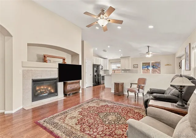 Photo 3 of Single family home for sale at 5023 S Eaton Park Way, Aurora, CO 80016 | MLS# 4660286 | Listing updated on 2026-10-20