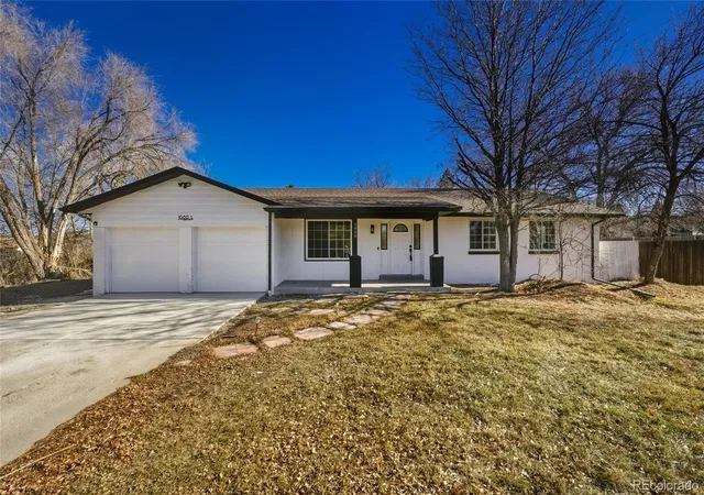 Photo 1 of Single family home for sale at 1080 S Garrison St, Lakewood, CO 80232 | MLS# 2755931 | Listing updated on 2026-10-02
