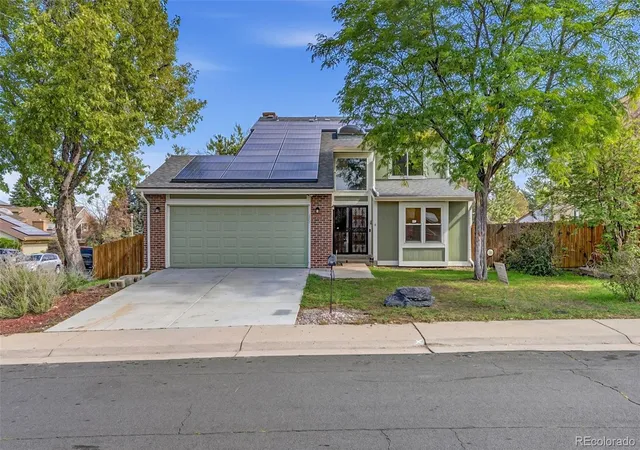 Photo 1 of Single family home for sale at 838 S Rifle Ct, Aurora, CO 80017 | MLS# 8837058 | Listing updated on 2026-10-07