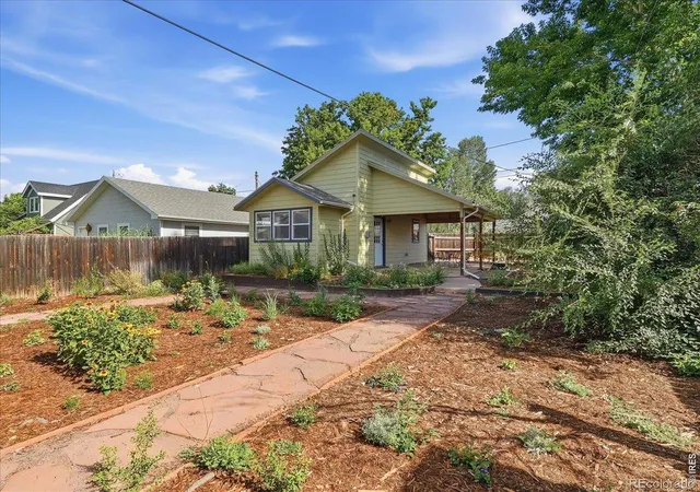 Photo 3 of Single family home for sale at 835 W 5th Street, Loveland, CO 80537 | MLS# IR1069923 | Listing updated on 2026-10-05