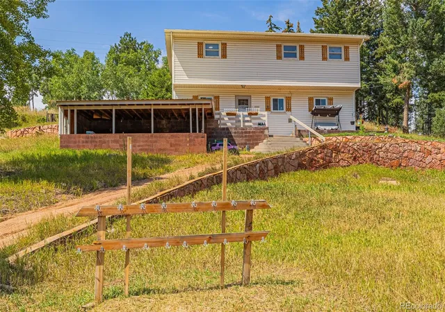 Photo 1 of Single family home for sale at 1030 Woodland Ave, Woodland Park, CO 80863 | MLS# 3429236 | Listing updated on 2026-10-02