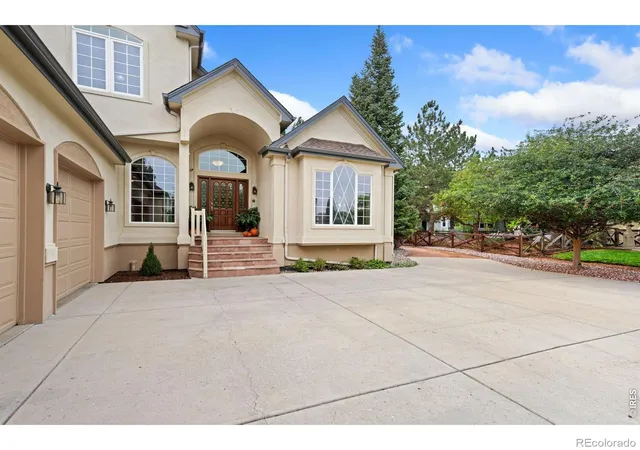 Photo 3 of Single family home for sale at 1257 Whitehall Dr, Longmont, CO 80504 | MLS# IR1069940 | Listing updated on 2026-10-06