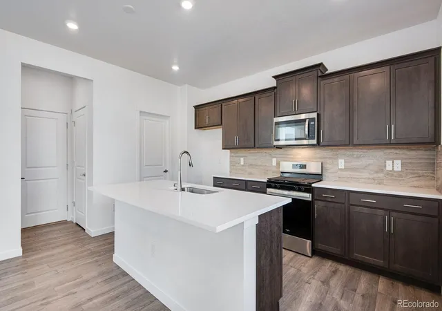Photo 2 of Single family home for sale at 13926 Garnet Dr, Longmont, CO 80504 | MLS# 8314804 | Listing updated on 2026-10-02