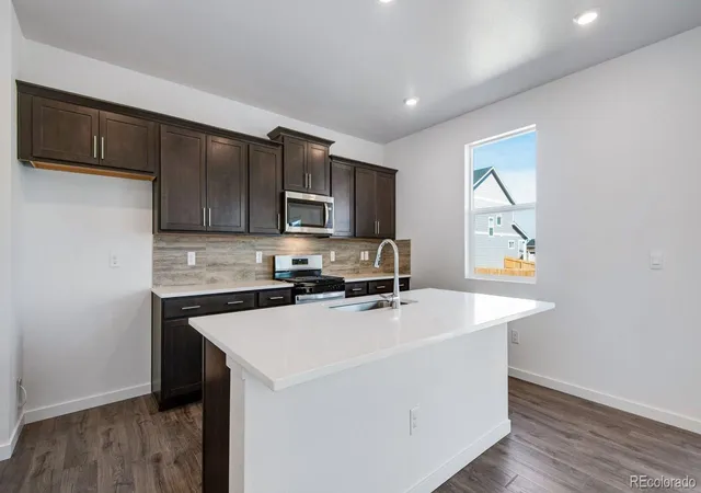 Photo 3 of Single family home for sale at 13926 Garnet Dr, Longmont, CO 80504 | MLS# 8314804 | Listing updated on 2026-10-02