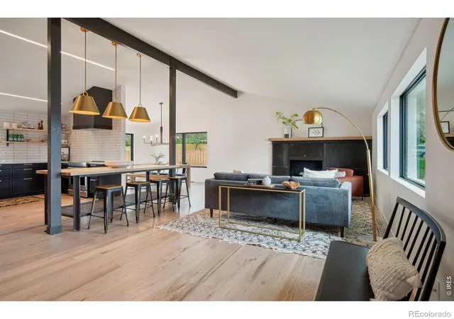 Photo 4 of Single family home for sale at 2890 Regis Dr, Boulder, CO 80305 | MLS# IR1069946 | Listing updated on 2026-10-06