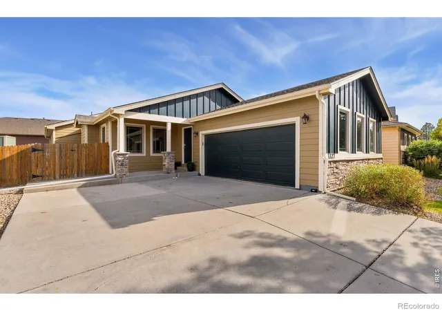 Photo 1 of Single family home for sale at 3327 Wagon Trl Rd, Fort Collins, CO 80524 | MLS# IR1069949 | Listing updated on 2026-10-06