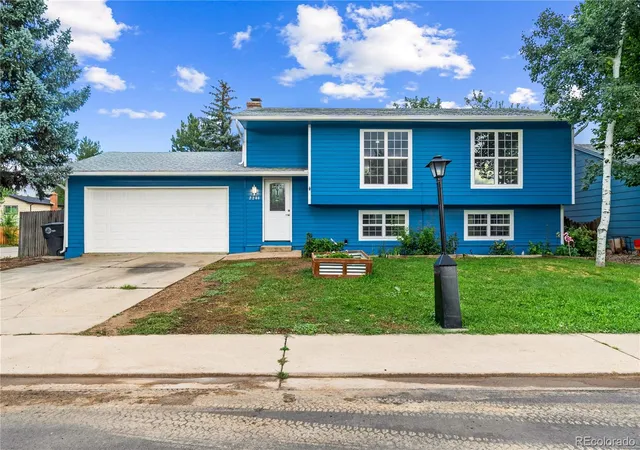 Photo 1 of Single family home for sale at 2244 Grant St, Longmont, CO 80501 | MLS# 3112800 | Listing updated on 2026-10-03