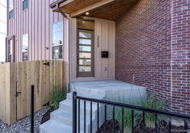 Photo 1 of Single family home for sale at 2500 W 29th Avenue, Denver, CO 80211 | MLS# 2007034 | Listing updated on 2026-10-06
