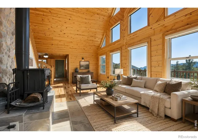 Photo 1 of Single family home for sale at 750 Cougar Dr, Boulder, CO 80302 | MLS# IR1069963 | Listing updated on 2026-10-06