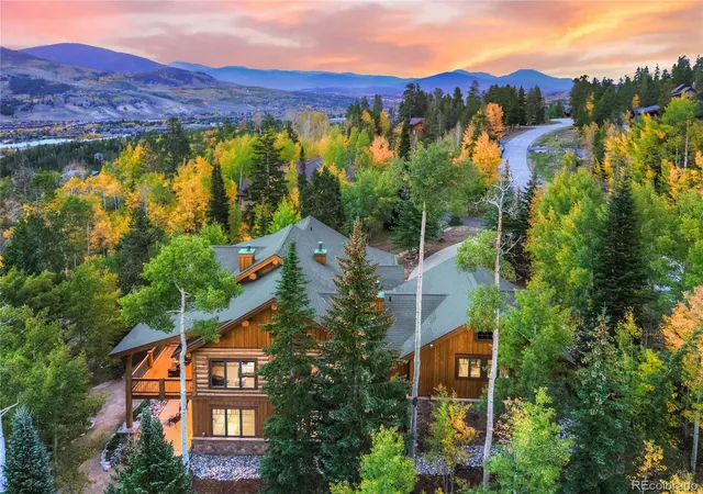 Photo 3 of Single family home for sale at 185 Easy Bnd Trl, Silverthorne, CO 80498 | MLS# 3451180 | Listing updated on 2026-10-02