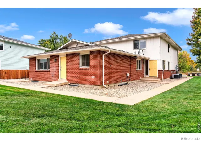 Photo 1 of Multi family home for sale at 2330 Wedgewood Ave #Bldg 6, Longmont, CO 80503 | MLS# IR1069973 | Listing updated on 2026-10-08