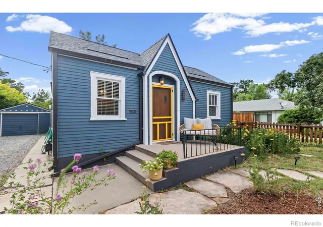 Photo 1 of Single family home for sale at 3875 Harlan St, Wheat Ridge, CO 80033 | MLS# IR1069976 | Listing updated on 2026-10-08