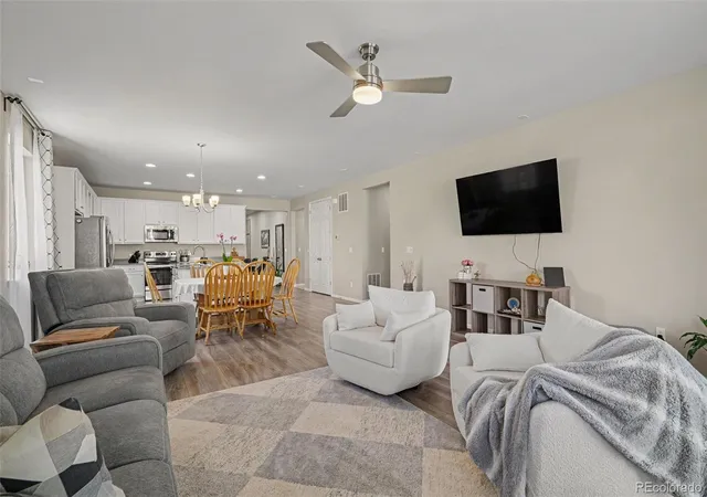 Photo 4 of Single family home for sale at 21985 E Tufts Cir, Aurora, CO 80015 | MLS# 5327463 | Listing updated on 2026-10-24