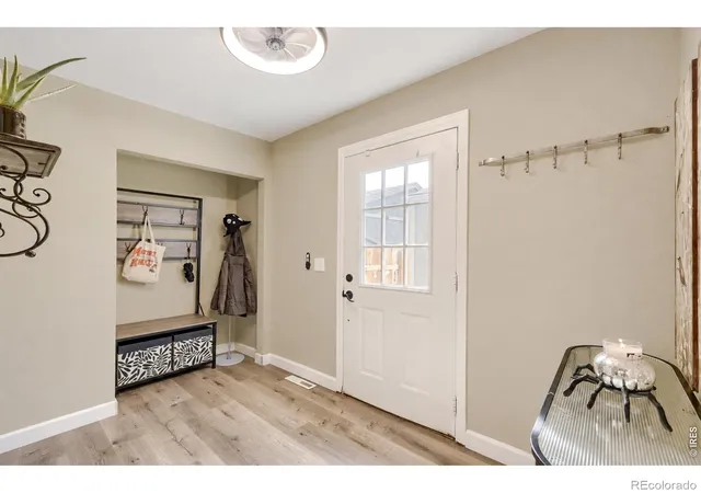 Photo 3 of Townhouse for sale at 15648 E Mexico Ave, Aurora, CO 80017 | MLS# IR1069986 | Listing updated on 2026-10-09