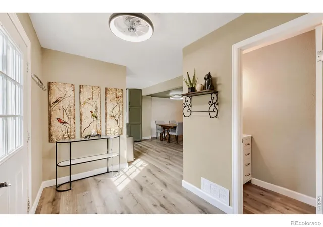 Photo 4 of Townhouse for sale at 15648 E Mexico Ave, Aurora, CO 80017 | MLS# IR1069986 | Listing updated on 2026-10-09