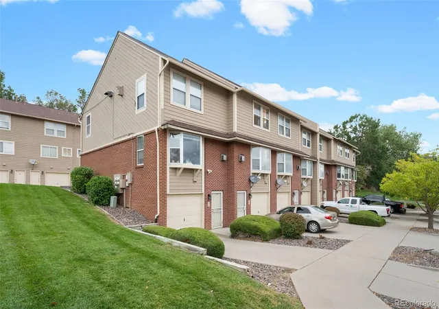 Photo 3 of Townhouse for sale at 3300 W Florida Ave #85, Denver, CO 80219 | MLS# 5609320 | Listing updated on 2026-10-06