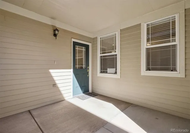 Photo 3 of Townhouse for sale at 8315 S Garland Cir, Littleton, CO 80128 | MLS# 2015052 | Listing updated on 2026-10-09