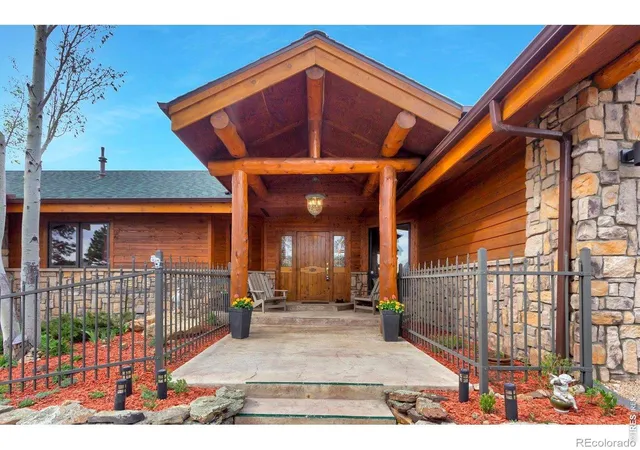 Photo 2 of Single family home for sale at 1180 Coyote Run, Estes Park, CO 80517 | MLS# IR1069994 | Listing updated on 2026-10-06