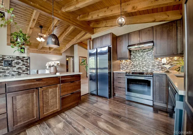 Photo 3 of Single family home for sale at 254 Hillside Dr, Silverthorne, CO 80498 | MLS# 9456149 | Listing updated on 2026-10-04
