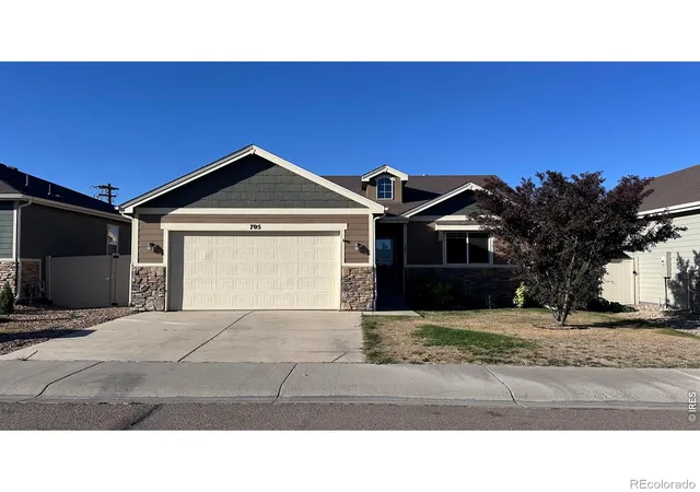 Photo 1 of Single family home for sale at 705 N Country Trl, Ault, CO 80610 | MLS# IR1070004 | Listing updated on 2026-10-09
