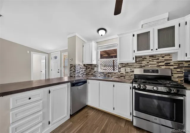 Photo 3 of Manufactured home for sale at 702 Highway 105, Palmer Lake, CO 80133 | MLS# 5651341 | Listing updated on 2026-10-04
